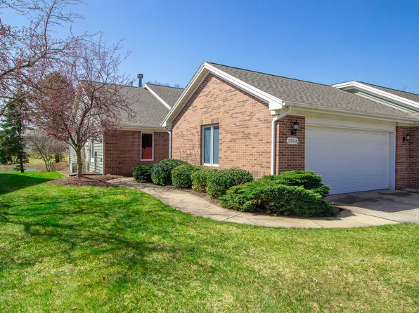 2968 Grand Isle Dr NE, Belmont, MI 49306