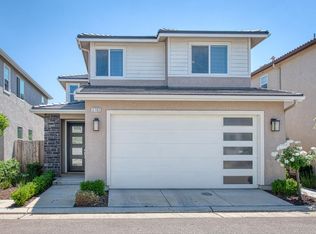 3762 Highclere Way, Clovis, CA 93619