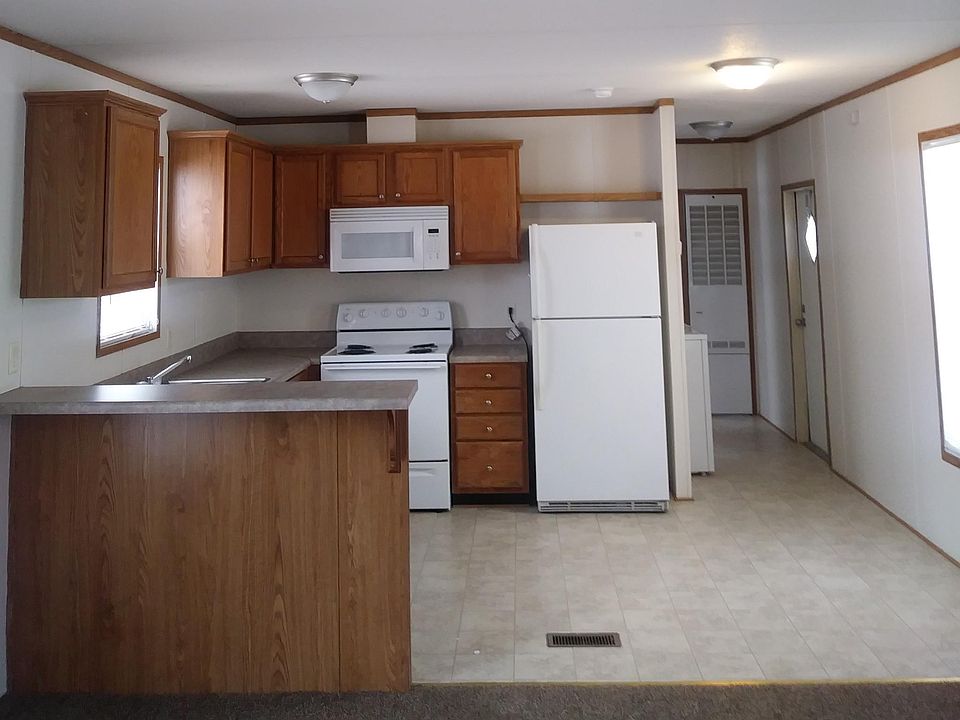1st image of 167 Parker Lake Dr