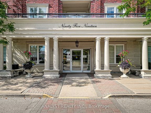 3rd image of 9519 Keele St #221