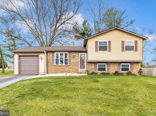 9429 Highlander Ct, Walkersville, MD 21793