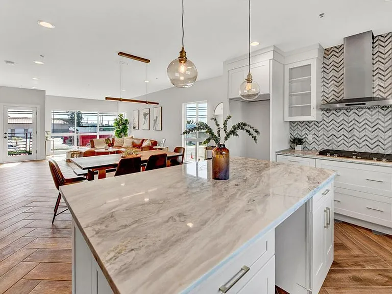 8081 Lampson Ave — Photo 11