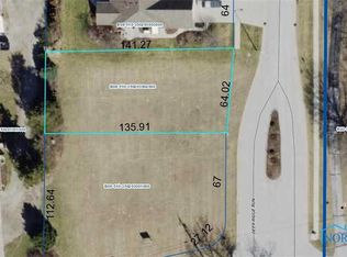 994 Deer Ridge Run, Bowling Green, OH 43402