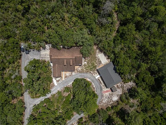 3rd image of 2501 Barry Dr