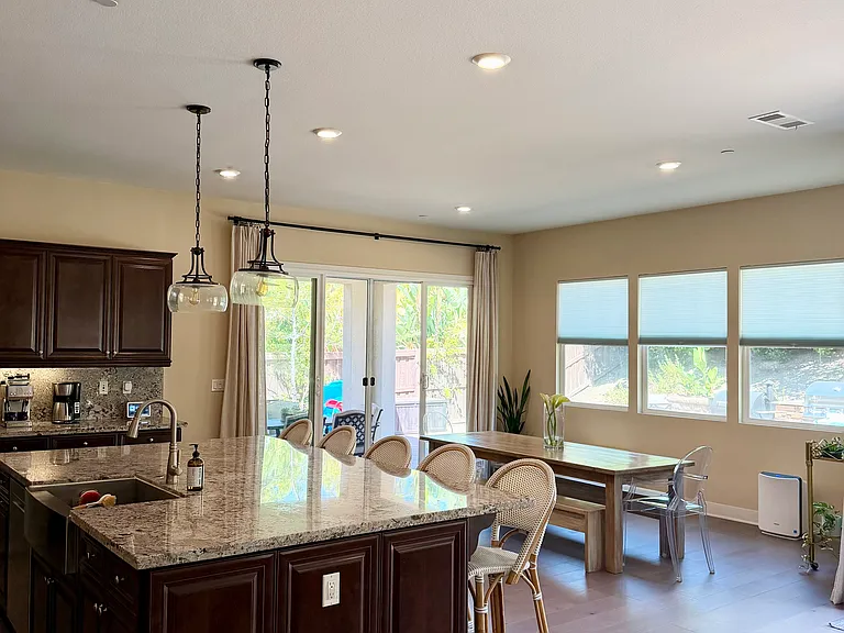 5436 Reef Cir — Photo 8
