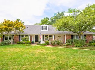 617 Packford Dr, Chesterfield, MO