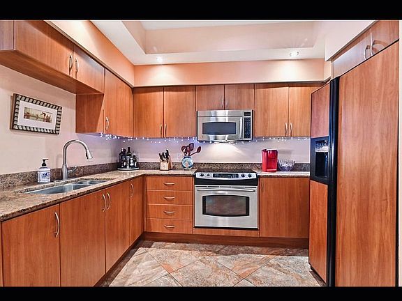 3rd image of 802 W Windward Way APT 208