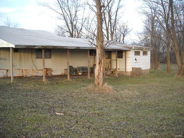 2nd image of 2928 Blue Ridge Rd