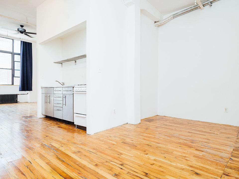 1st image of 476 Jefferson St APT 409