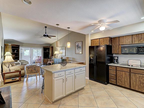 5th image of 778 Leisure World