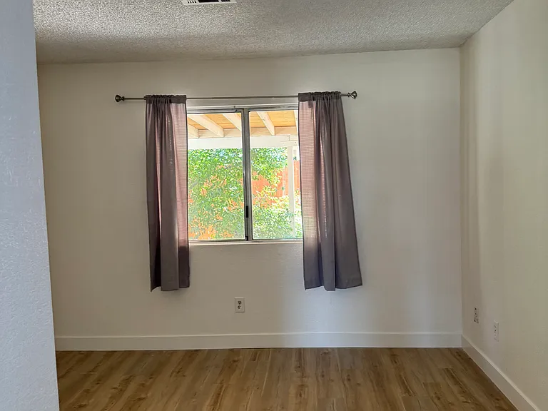 1254 E Avenue J6 — Photo 4