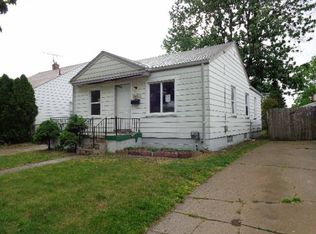 1451 E Madge Ave, Hazel Park, MI