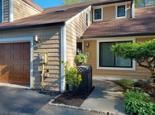 207 Joseph Ln, Mine Hill, NJ 07803