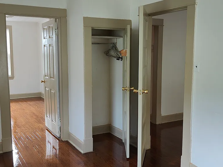307 Apple Ave — Photo 8