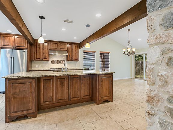 5th image of 4806 Canyonbend Cir