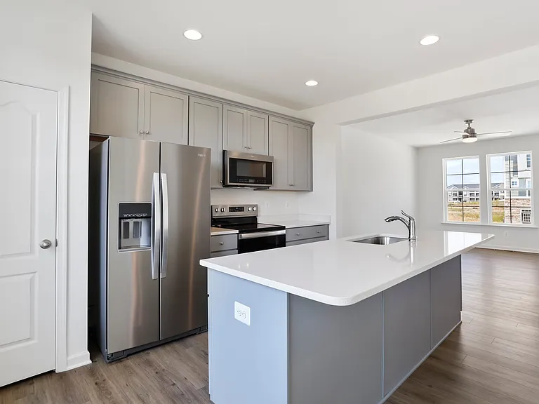 88 Mossdale Blvd — Photo 27