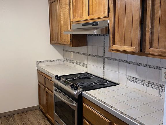 3rd image of 7252 Florin Mall Dr