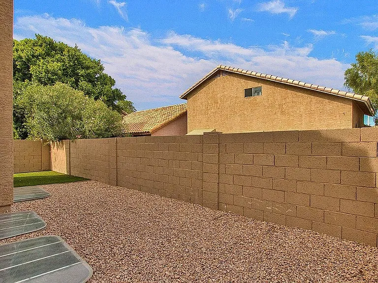 3110 W Baylor Ln — Photo 44