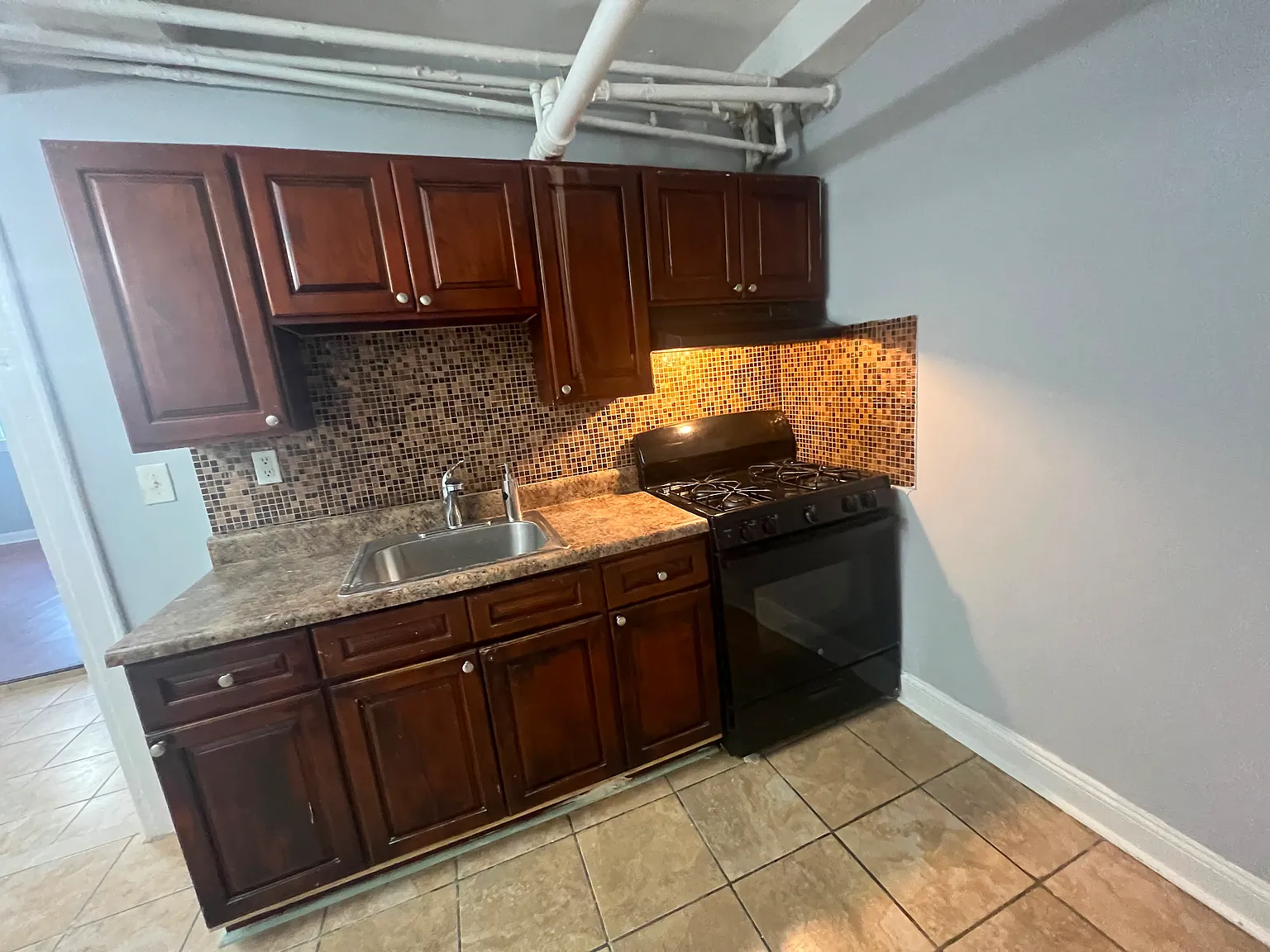 1 bed, $1,750 — Photo 2