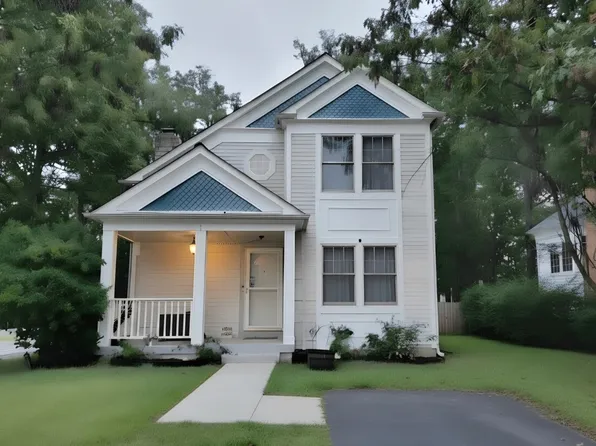 1 Lindenwood Ct, Sterling, VA 20165