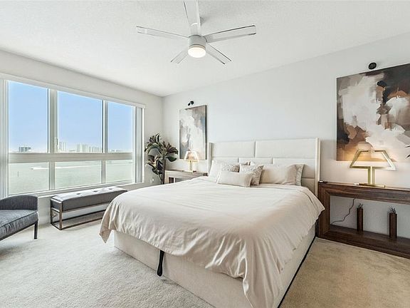 4th image of 231 RIVERSIDE DRIVE #702-1