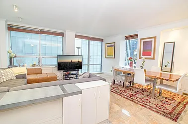 Rented by R New York