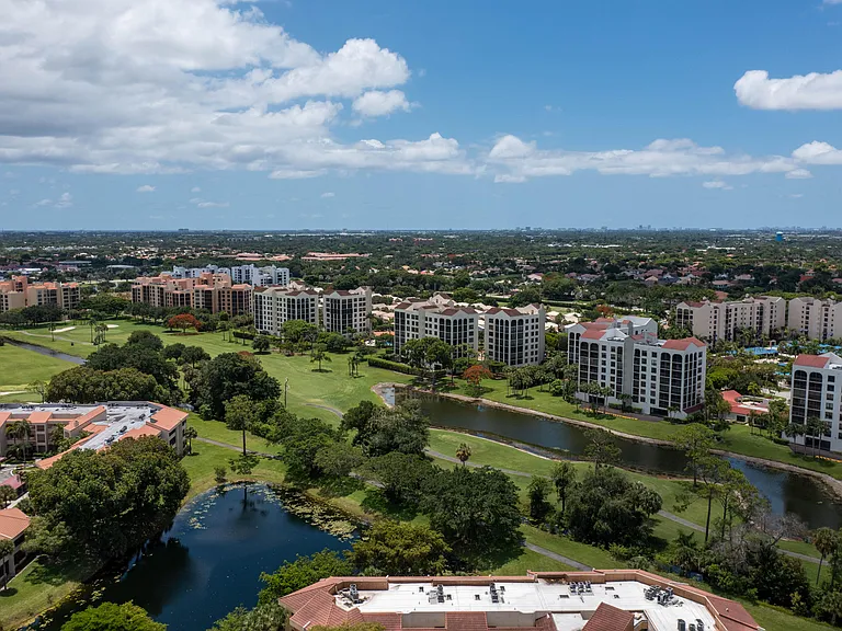 7520 La Paz Blvd #104 — Photo 46