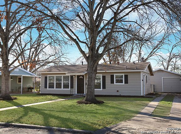2nd image of 130 Tipperary Ave