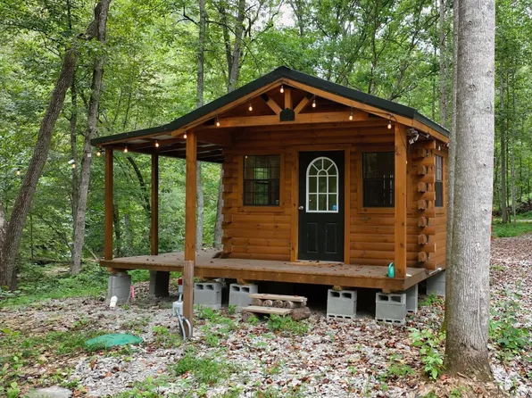1045 Jones Mill Rd, Smithville, TN 37166