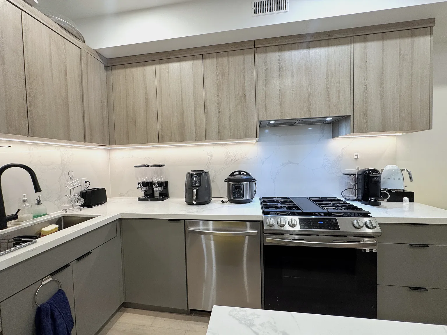 37 Boustead Ave #1 photo 1