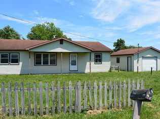 200 Kelly St, Mitchell, IN 47446