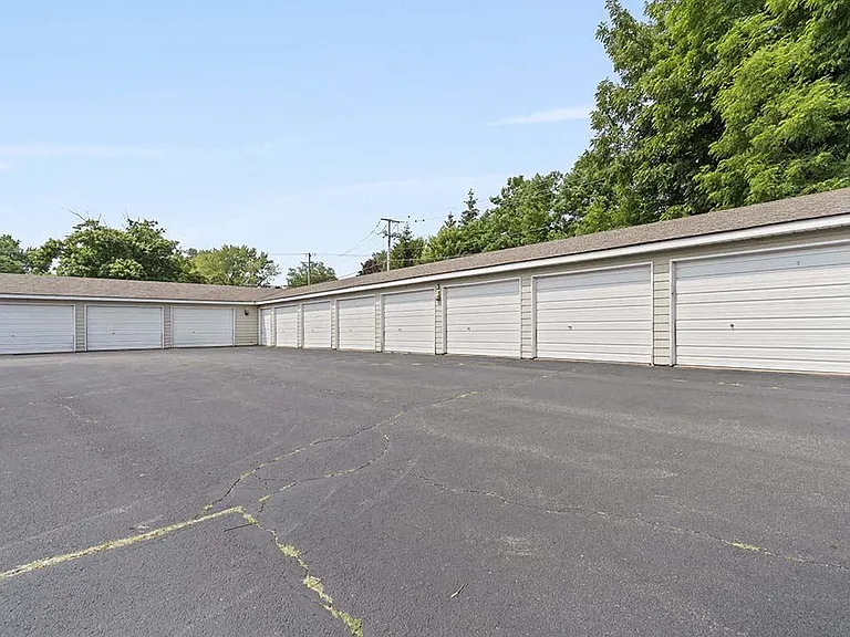Rentable Garages