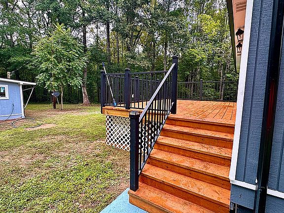 4th image of 3829 Five Forks Rd