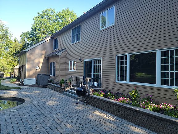 Back of house 2