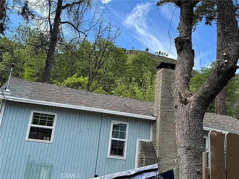 14043 Meadow Ln — Photo 3