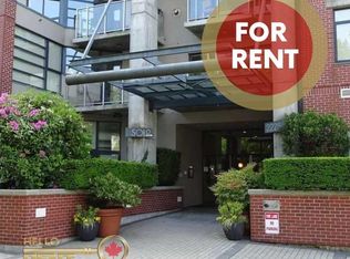 2228 Marstrand Ave #403, Vancouver, BC V6K 4T1