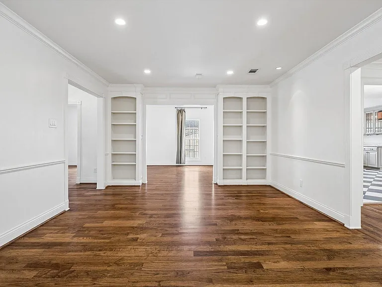 5210 Meadow Lake Ln — Photo 10