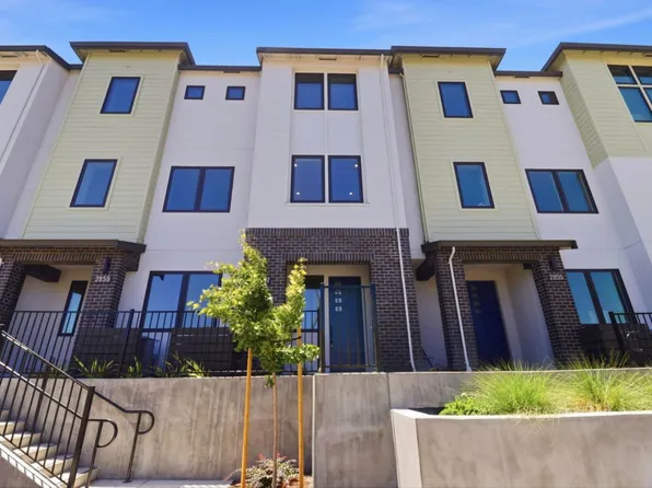 2861 Josephine Ln, Palo Alto, CA 94303