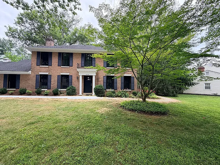 15108 Westbury Rd — Photo 1