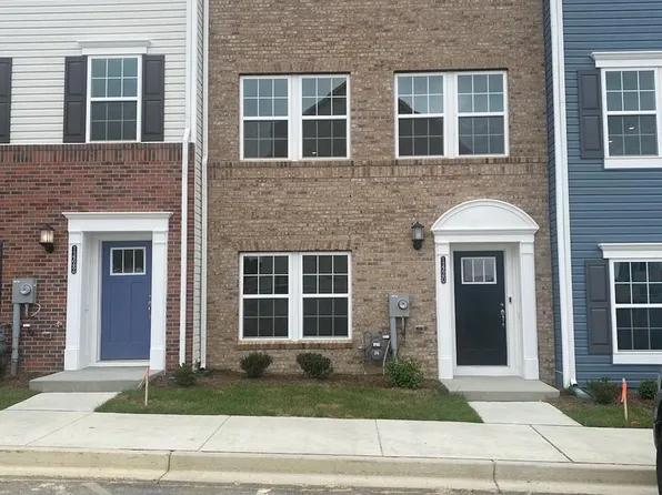 1420 Clingmans Dome Dr, Frederick, MD 21702