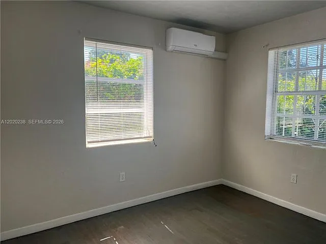 740 NW 31st St — Photo 6