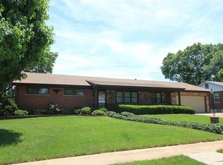 9224 Silvercrest Dr, Saint Louis, MO
