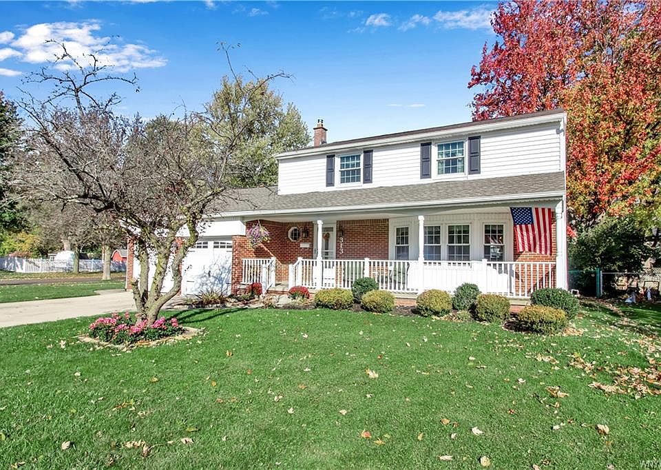 1st image of 313 Cottonwood Dr