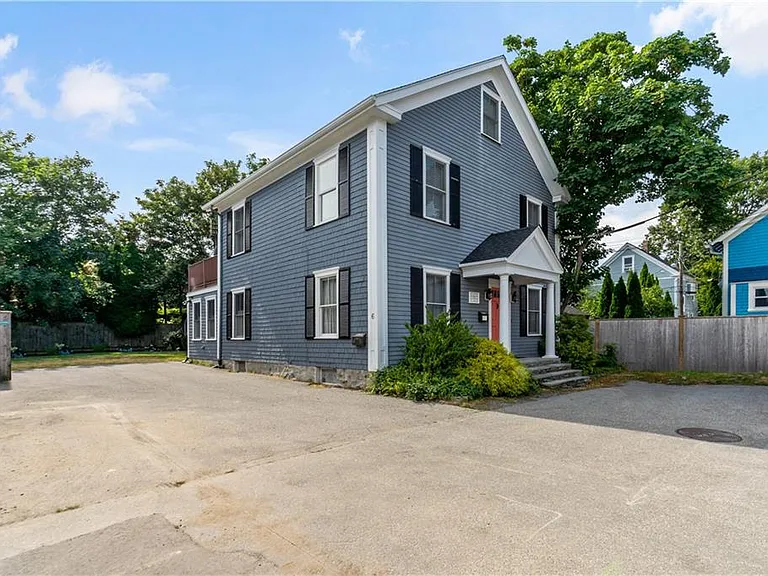 6 Gladding Ct #1 — Photo 1