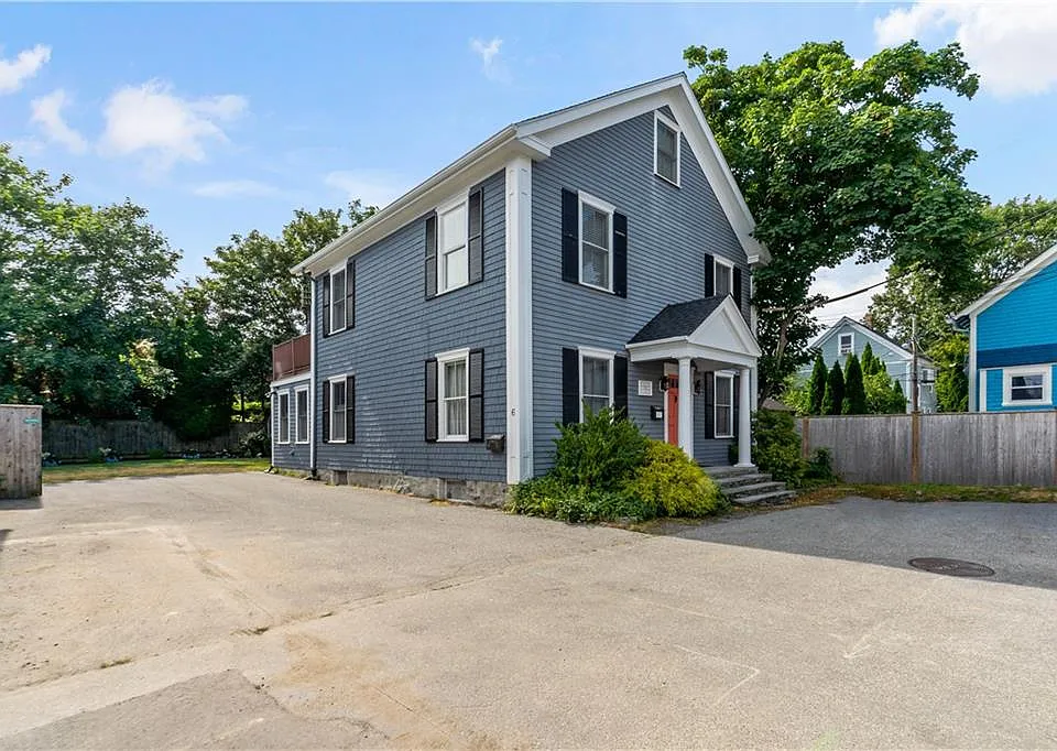 6 Gladding Ct #1