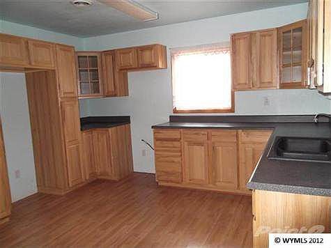 2nd image of 5115 Road 66s