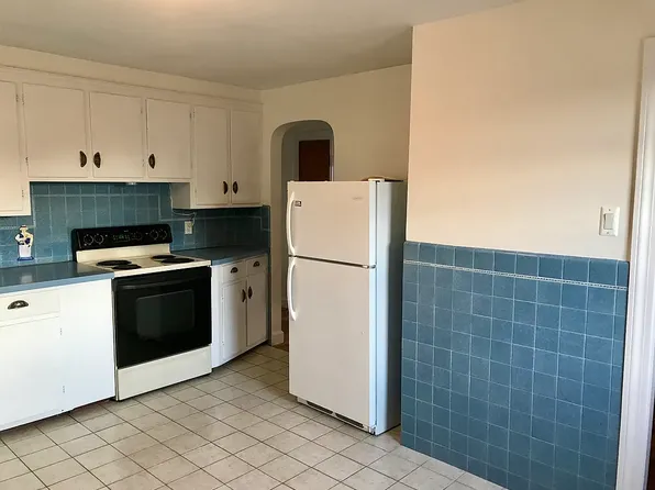 181 Winthrop Shore Dr #1, Winthrop, MA 02152