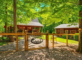 737 Edd Linder Rd, Jamestown, TN 38556