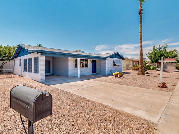 3rd image of 998 S Palo Verde Dr