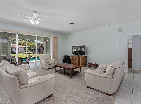 5th image of 1406 SE 21st Ln